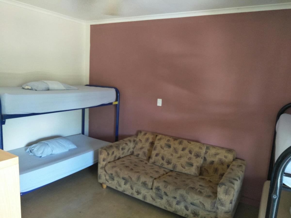 Hostel Palm Court Backpackers Katherine Exteriér fotografie