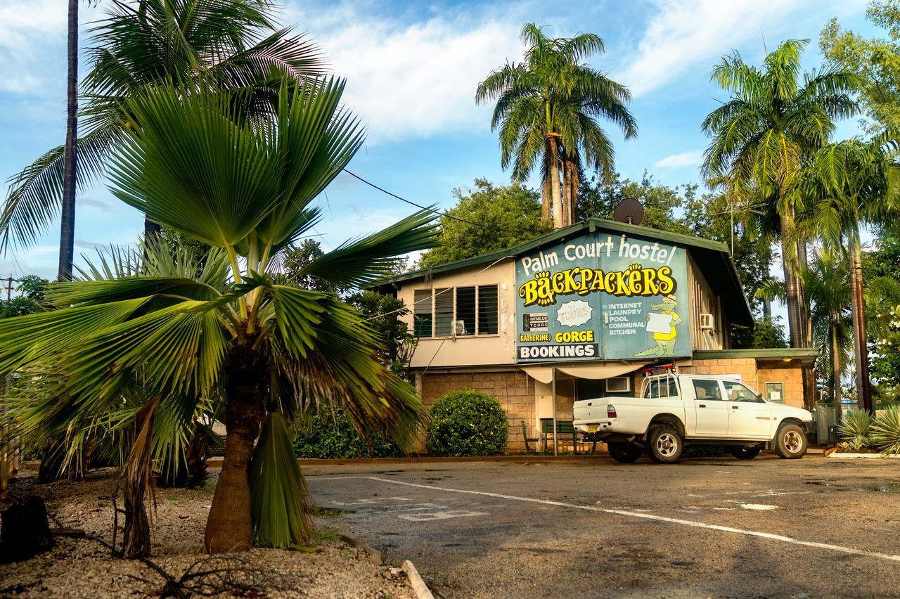 Hostel Palm Court Backpackers Katherine Exteriér fotografie